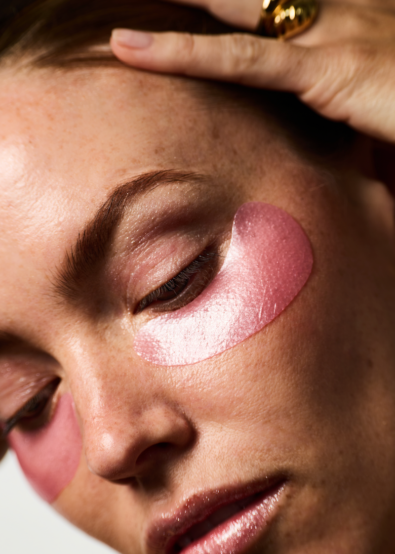 Les Patchs Anti-Cernes : Un remède efficace et rapide pour un teint frais et reposé