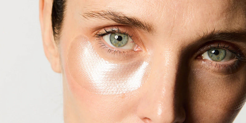 Soin express Day+ : patchs yeux, masques en tissu et gestes rapides pour une peau fraîche en quelques minutes – Beauty to Go Day+