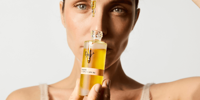 Le Sérum Solaire UV Drops SPF 50 : la protection solaire en quelques gouttes. – Soins Solaire Day+