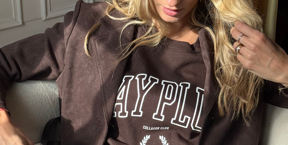 Sweatshirt beige de la collection capsule "Day+ University" – Day+ University