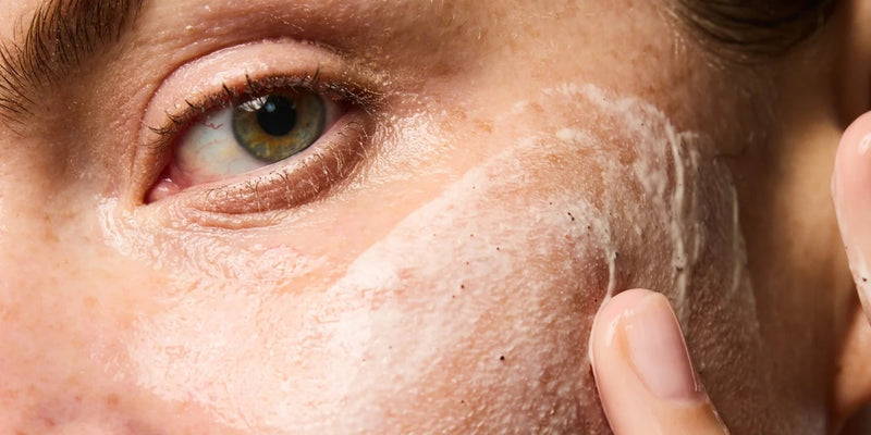 Exfoliants visage et corps pour une peau douce et régénérée – Soins exfoliants Day+