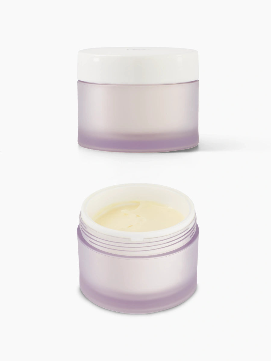 Focus sur le pot rechargeable du Baume Corps Nourrissant.