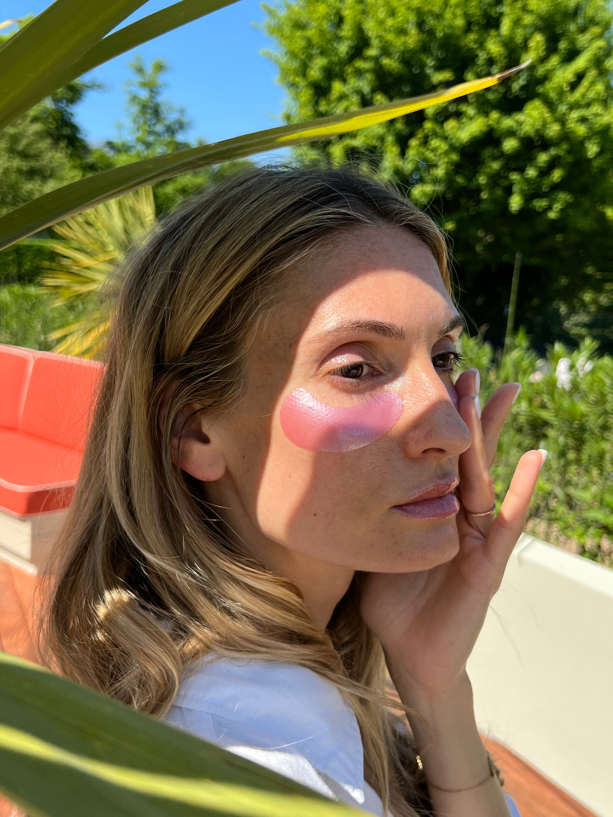 REVITALIZING EYE PATCHES