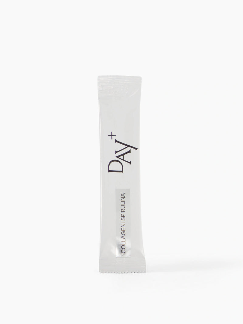 Le Stick à boire au collagène et spiruline, édition silver.