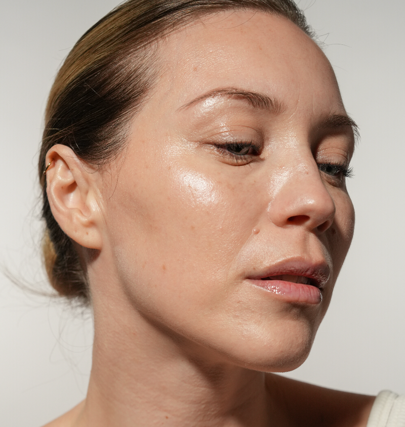 Hydrater sa peau en hiver : Conseils essentiels pour une peau rayonnante