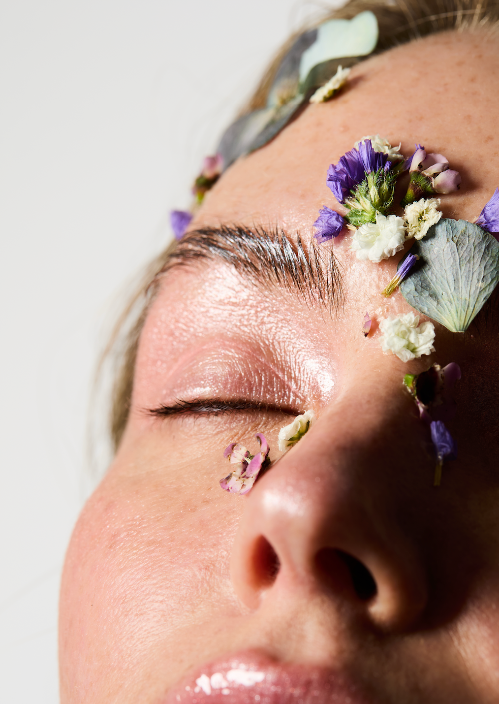 Comment réussir son contouring visage ?