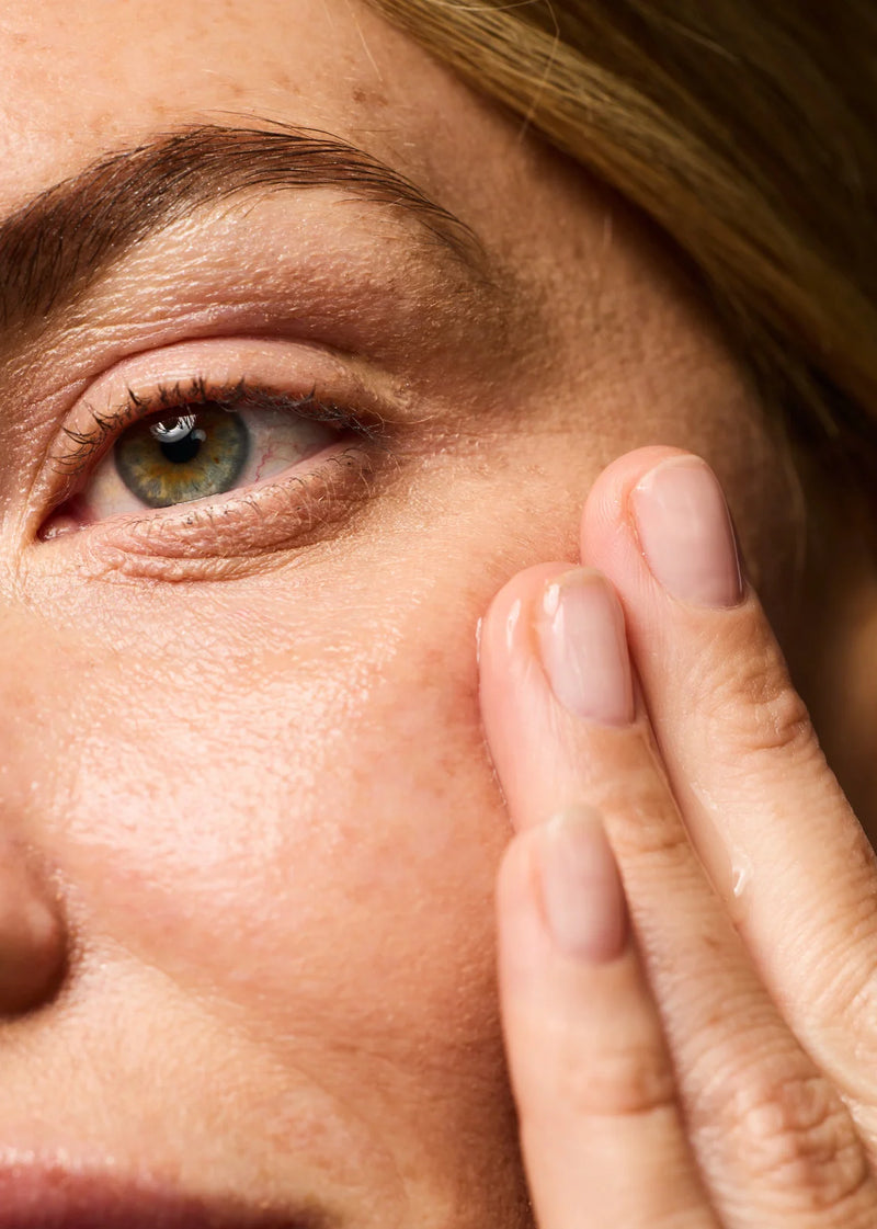 Hydrater sa peau en hiver : Conseils essentiels pour une peau rayonnante