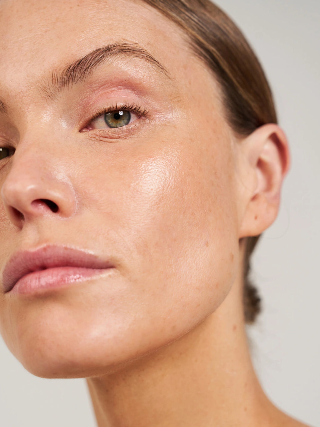 EYES &amp; CHEEKS GLOSS