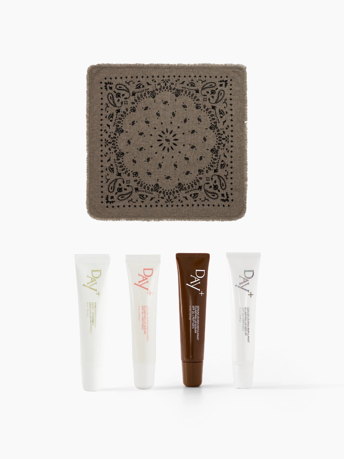 Collaboration de Noël Kujten x Day+ composé du petit Bandana Hachi en couleur Kaki avec un soin lèvres au choix.