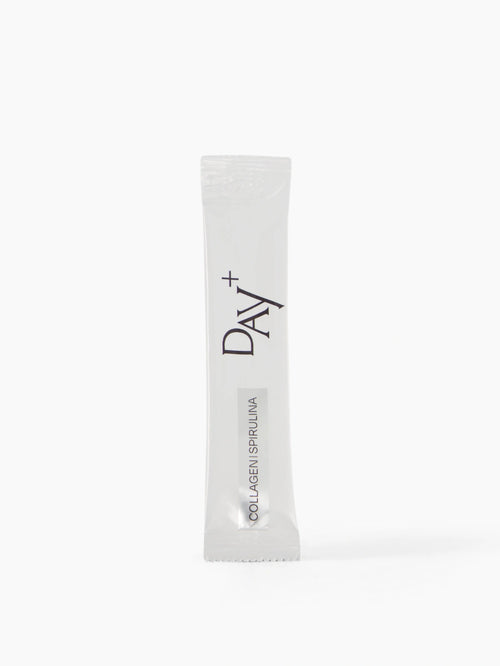 Le Stick à boire au collagène et spiruline, édition silver.