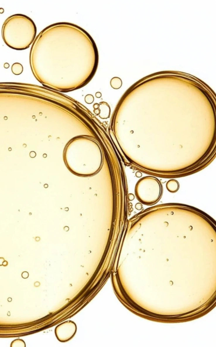 Zoom sur la texture des UV Drops SPF 50.
