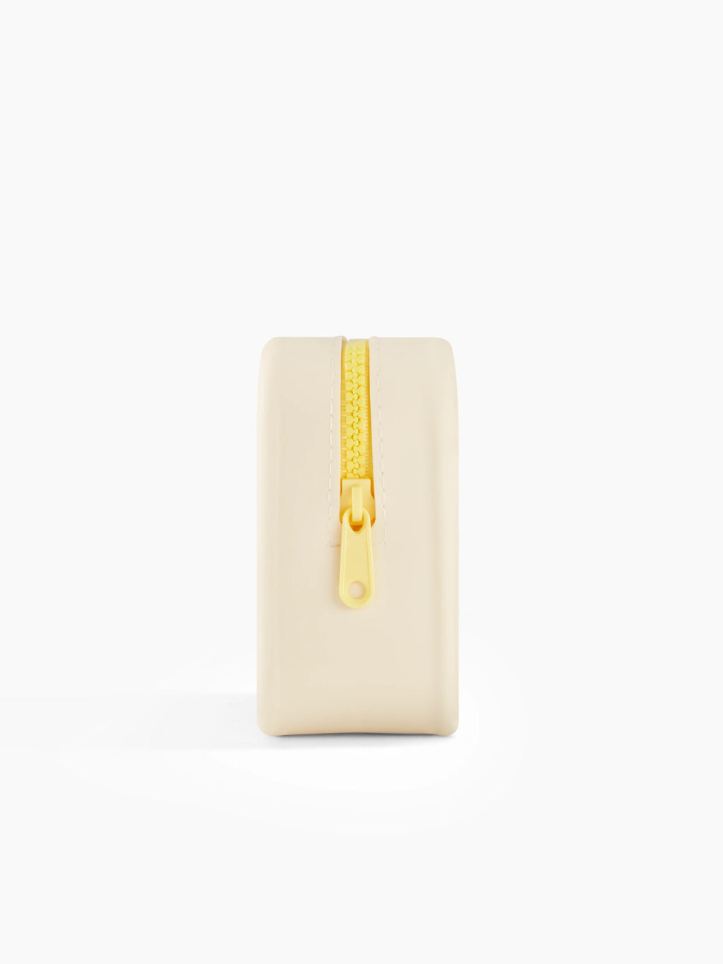 Trousse de voyage Day+ beige avec une fermeture jaune pastel vue de profil.